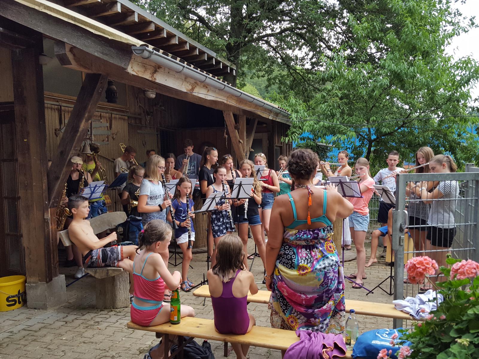 2019-07 Grillfest-Jugend 01